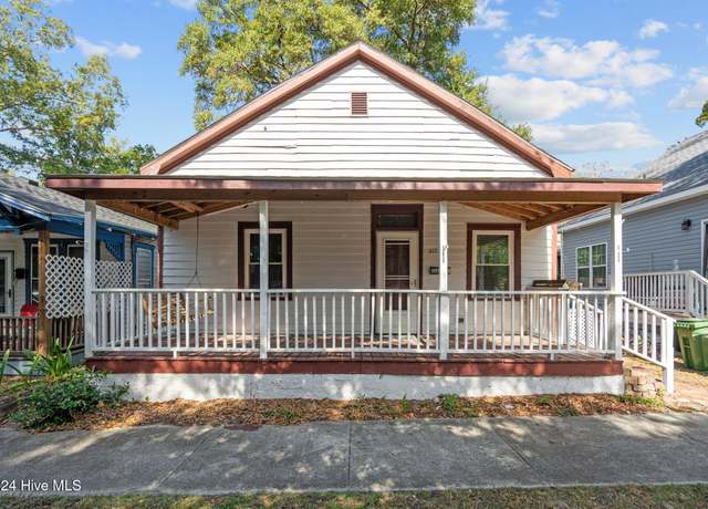 Property at 317 Queen St, Wilmington, NC 28401, 2 beds, 1 bath