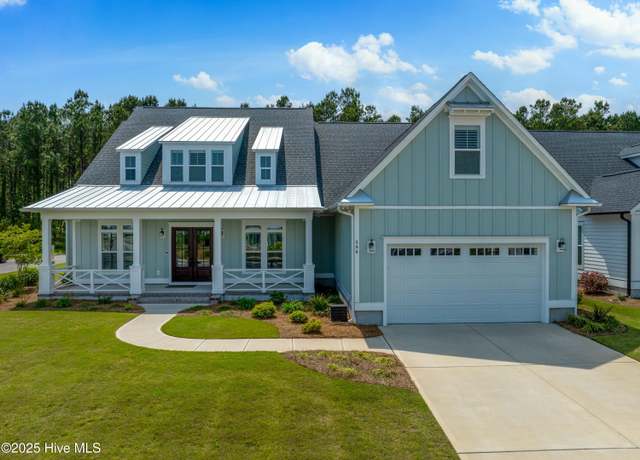 Property at 596 Jackline Dr, Hampstead, NC 28443, 4 beds, 4 baths