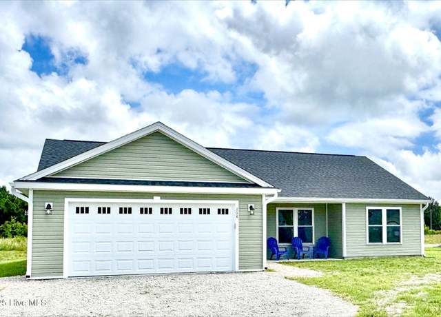 Property at 104 Dana Ct, Havelock, NC 28532, 3 beds, 2 baths