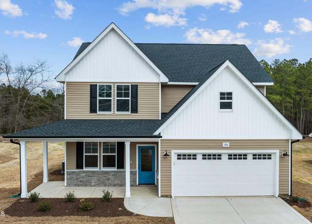 Property at 176 Grove Walk Rd, Raeford, NC 28376, 4 beds, 3.5 baths
