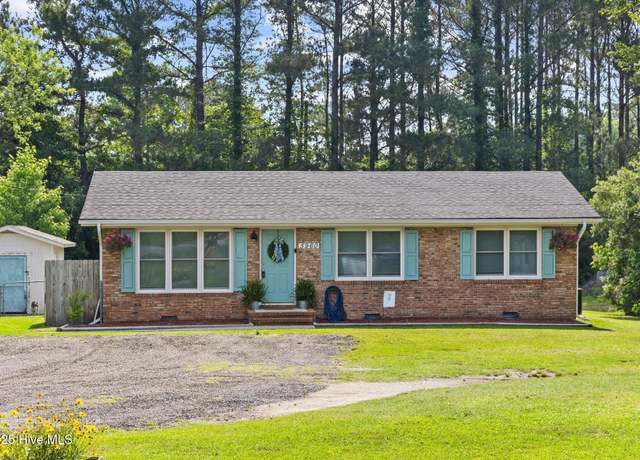 Property at 5960 Us Highway 117, Burgaw, NC 28425, 3 beds, 1.5 baths