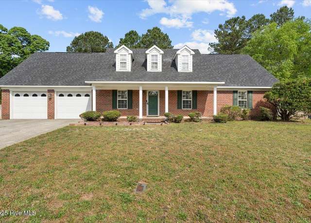 Property at 105 Little Rock Dr, Raeford, NC 28376, 3 beds, 2.5 baths