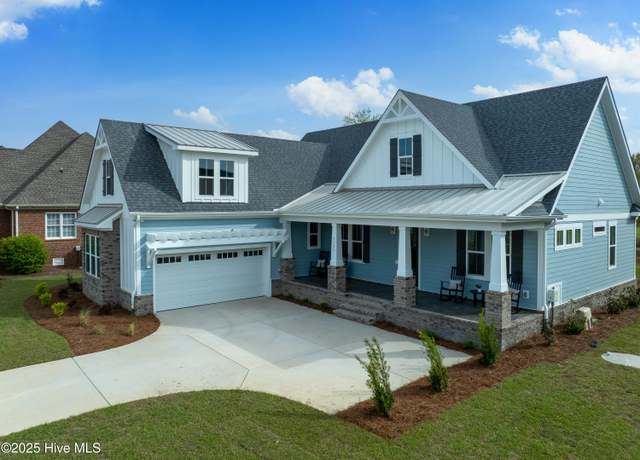 Property at 9307 Old Salem Way, Calabash, NC 28467, 4 beds, 3.5 baths