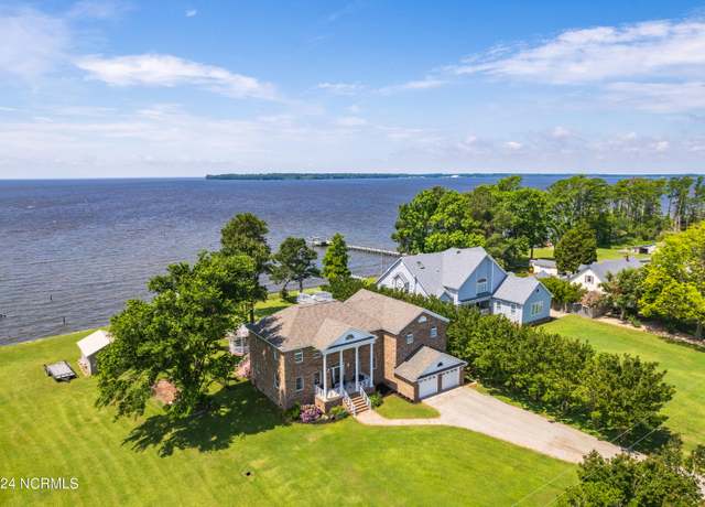 Property at 221 Rocky St, Hertford, NC 27944, 4 beds, 3.5 baths