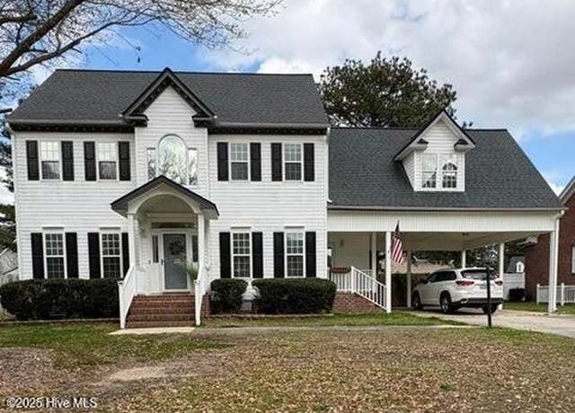 Property at 3204 Queensferry Dr NW, Wilson, NC 27896, 3 beds, 2.5 baths