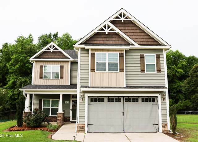 Property at 103 Stafford Dr, Pikeville, NC 27863, 4 beds, 2.5 baths