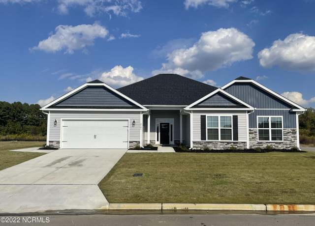 Property at 3176 Firefly Trl, Grimesland, NC 27837, 4 beds, 2.5 baths