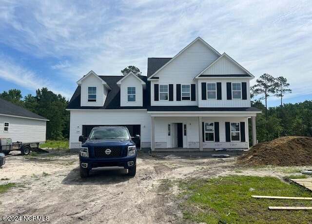 Property at 413 Windermere Rd, Hubert, NC 28539, 3 beds, 2.5 baths