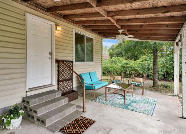 Property at 1773 Stanbury Rd SW, Supply, NC 28462, 3 beds, 3 baths