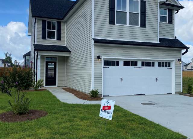 Property at 817 Red Sky Ln NE, Winnabow, NC 28479, 3 beds, 2.5 baths