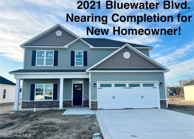 Property at 2021 Bluewater Blvd, New Bern, NC 28562, 4 beds, 2.5 baths