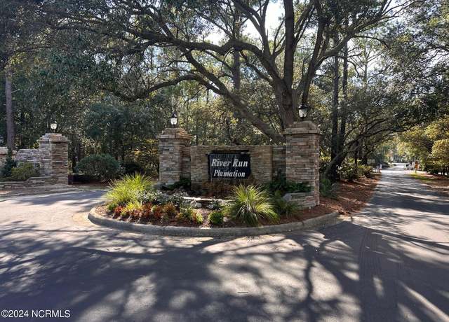 Property at 611 Lockwood Ct SE, Bolivia, NC 28422