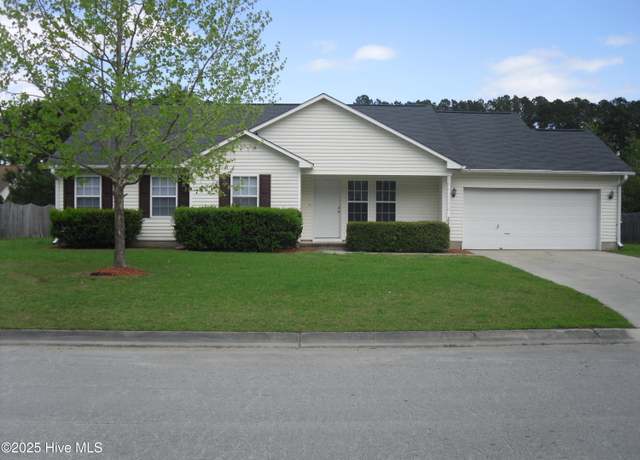 Property at 103 Eagle Trl, New Bern, NC 28562, 4 beds, 2 baths