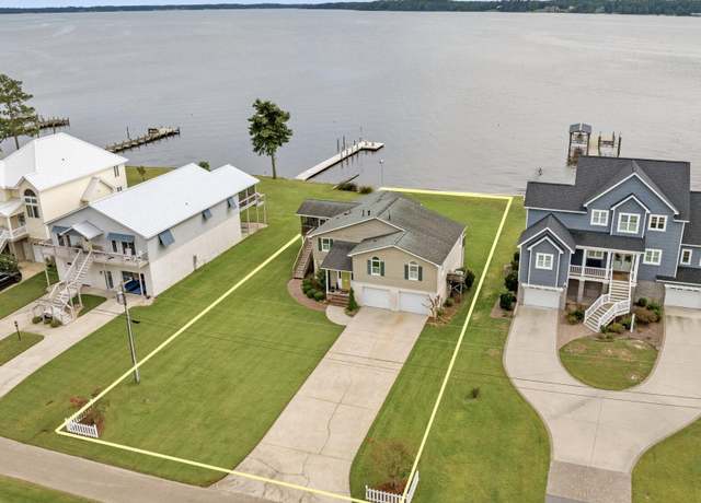 Property at 68 Canal Ln, Washington, NC 27889, 2 beds, 2 baths