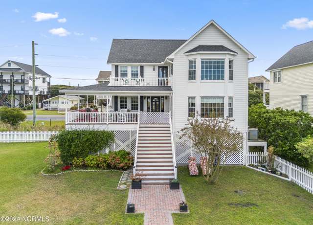 Property at 1103 S Topsail Dr, Surf City, NC 28445, 3 beds, 2.5 baths