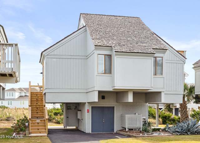 Property at 305 S Bald Head Wynd #10, Bald Head Island, NC 28461, 3 beds, 2.5 baths