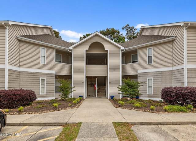 Property at 424 Commerce Ave Unit B, Morehead City, NC 28557, 2 beds, 2 baths