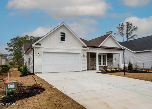 Property at 1444 Pennington Dr NW, Calabash, NC 28467, 3 beds, 2 baths