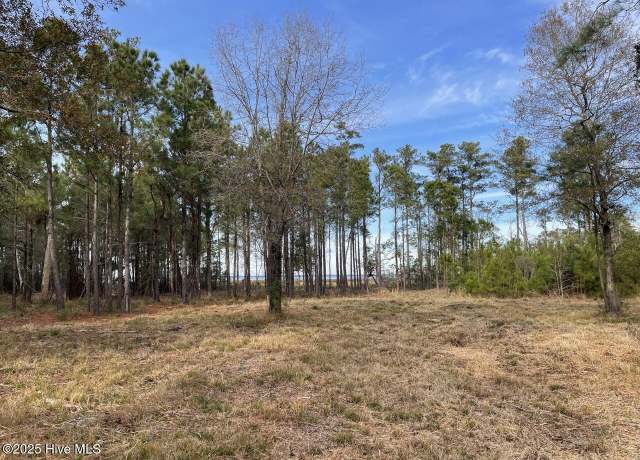 Property at 257 Garbacon Drive Dr, Beaufort, NC 28516