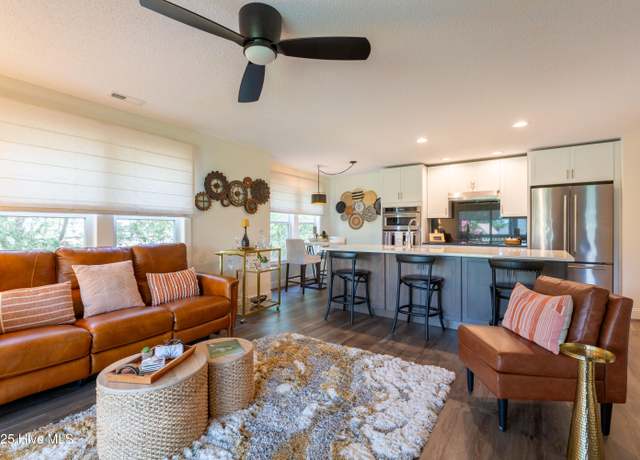Property at 3350 Club Villas Dr SE #1104, Southport, NC 28461, 2 beds, 2 baths