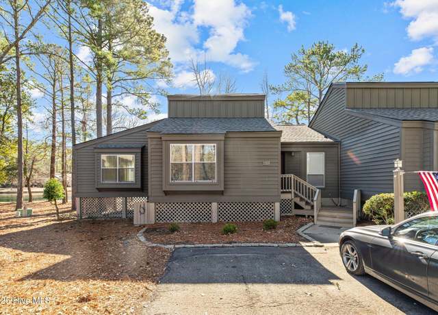 Property at 7204 Windward Dr, New Bern, NC 28560, 3 beds, 2 baths