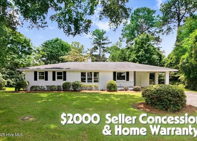 Property at 527 W College St, Warsaw, NC 28398, 3 beds, 2 baths