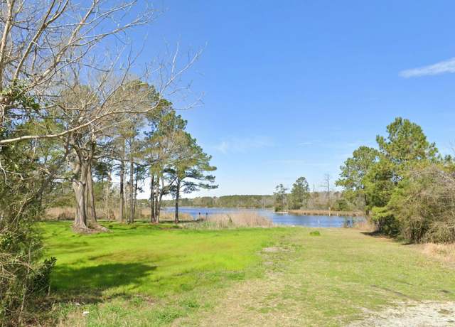 Property at 458 Swan Point Rd, Bayboro, NC 28515