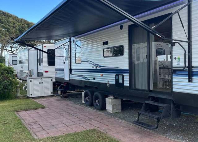 Property at 117 Dock St, North Topsail Beach, NC 28460