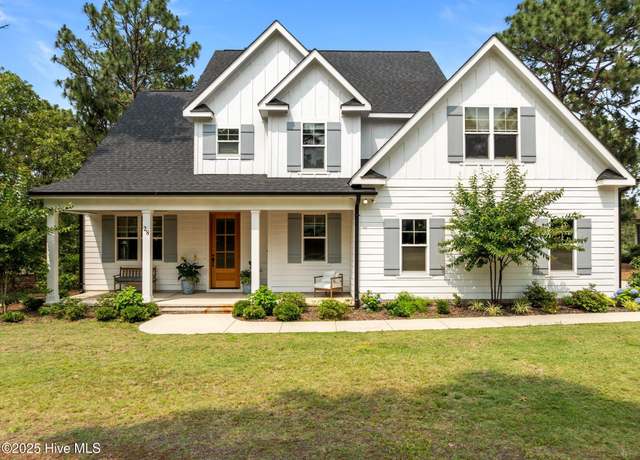Property at 28 Kahkwa Trl, Pinehurst, NC 28374, 4 beds, 3.5 baths