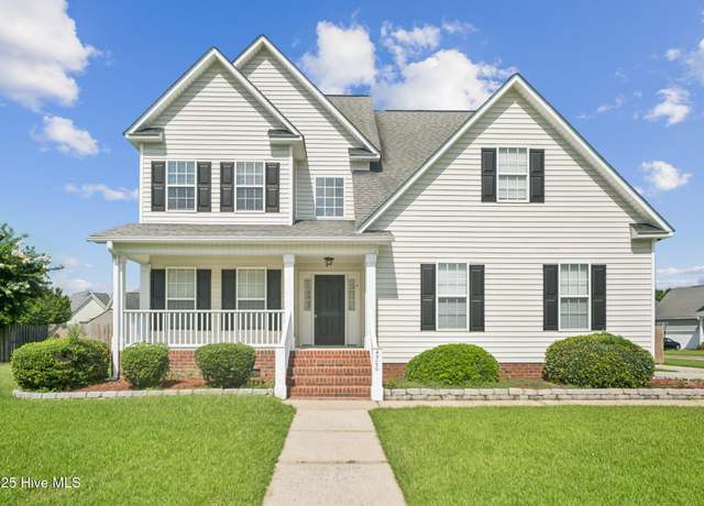 Property at 4500 Southlea Dr, Winterville, NC 28590, 3 beds, 3.5 baths