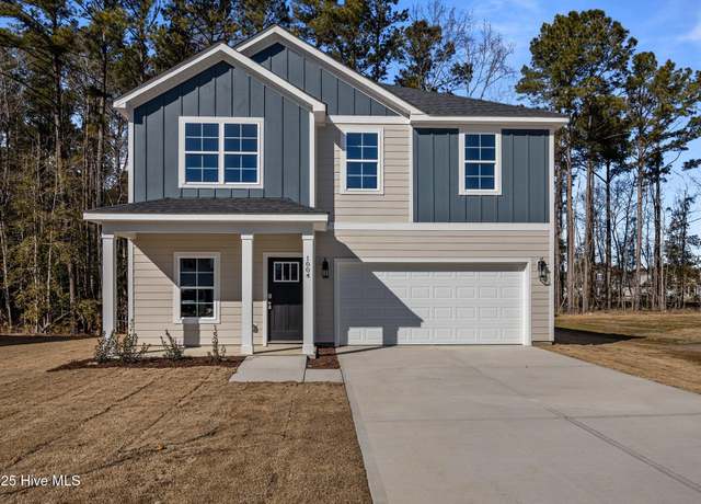 Property at 1004 Tawney Trce, New Bern, NC 28562, 4 beds, 2.5 baths