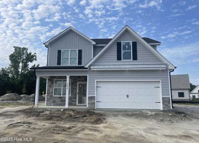 Property at 1034 Seven Iron Dr, Ayden, NC 28513, 4 beds, 3.5 baths