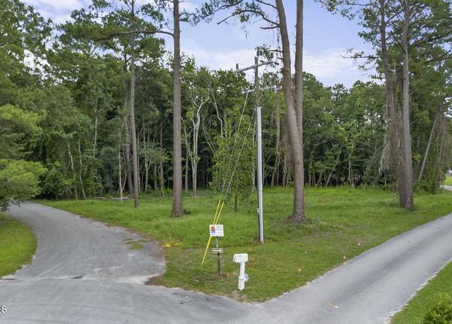 Property at 202 Gull Pointe, New Bern, NC 28562
