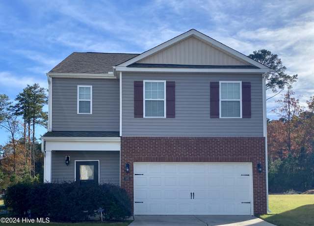 Property at 565 Golden Villas Dr, Rocky Mount, NC 27804, 5 beds, 3 baths