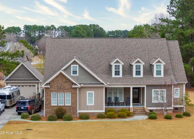 Property at 103 Partridge Dr, New Bern, NC 28562, 4 beds, 4 baths