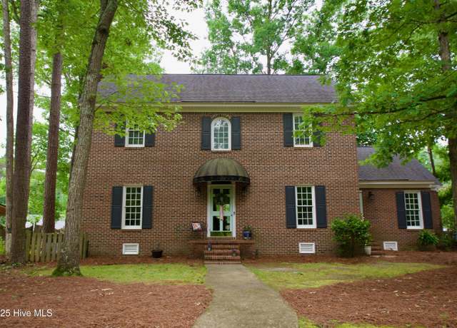 Property at 113 Edinborough Ct, Rocky Mount, NC 27803, 4 beds, 3 baths