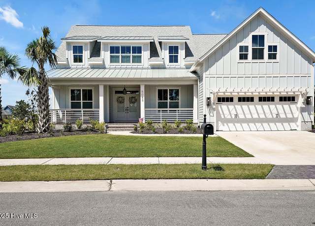 Property at 5083 Creswell Dr, Leland, NC 28451, 4 beds, 3.5 baths