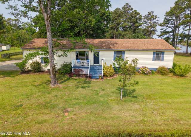 Property at 407 Driftwood Dr, Elizabeth City, NC 27909, 3 beds, 3 baths