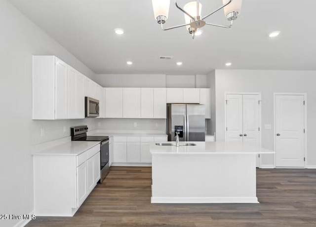 Property at 26 Staples Mill Dr NW, Supply, NC 28462, 3 beds, 2.5 baths