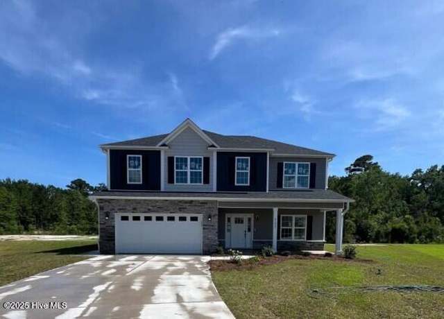 Property at 107 Betsy Ross Ln, Newport, NC 28570, 4 beds, 3.5 baths
