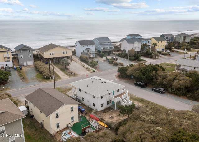 Property at 1027 S Shore Dr, Surf City, NC 28445, 6 beds, 3 baths