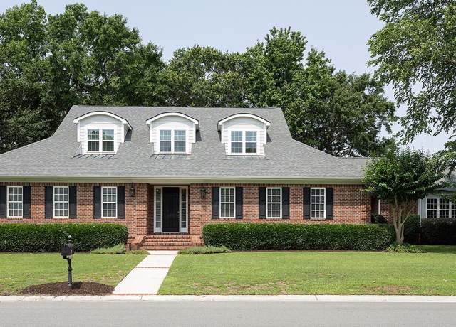 Property at 4312 Winforde Rd, Wilmington, NC 28412, 5 beds, 5.5 baths