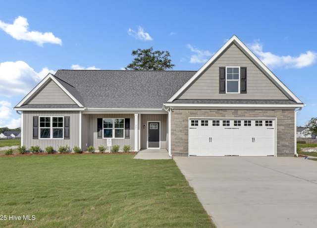 Property at 74 Talbert Dr, Rocky Point, NC 28457, 3 beds, 3 baths