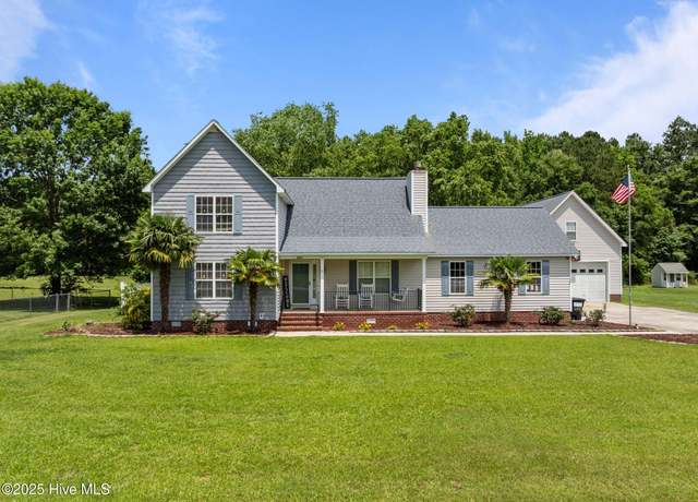 Property at 894 Sutters Place Dr, Winterville, NC 28590, 3 beds, 2.5 baths