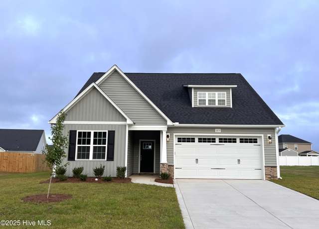 Property at 223 Sacksonia St, Raeford, NC 28376, 4 beds, 3 baths