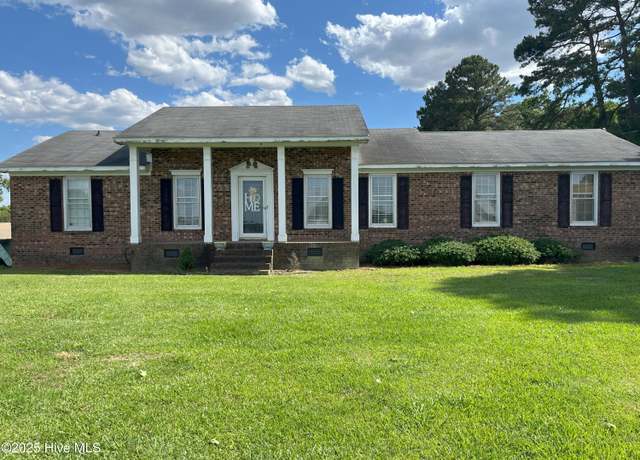Property at 1076 Corbett Town Rd, Snow Hill, NC 28580, 3 beds, 2 baths