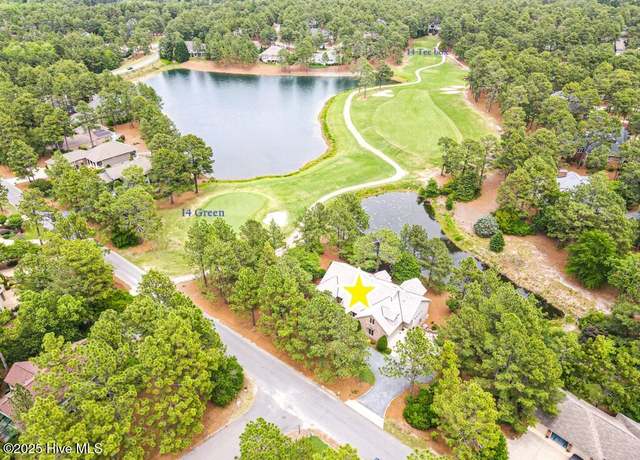 Property at 20 Shenecossett Ln, Pinehurst, NC 28374, 4 beds, 3.5 baths