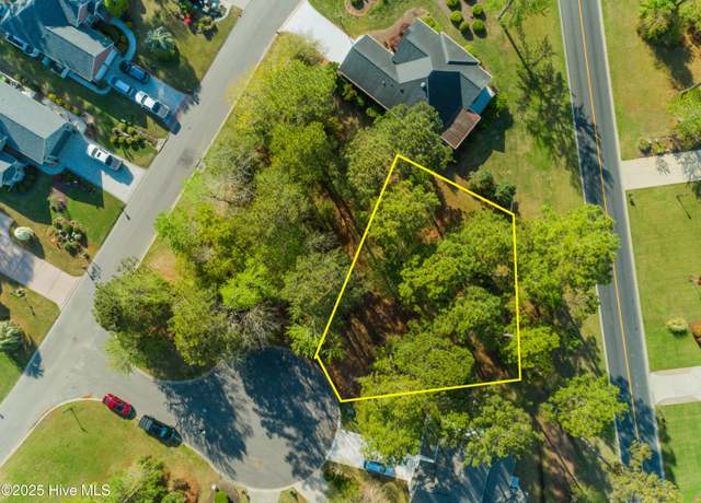Property at 604 Amherst Ct NW, Calabash, NC 28467