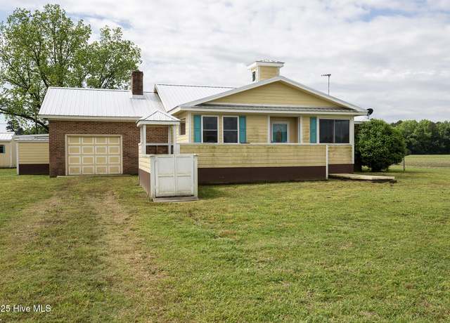 Property at 993 Lake Rd, Willard, NC 28478, 2 beds, 2 baths
