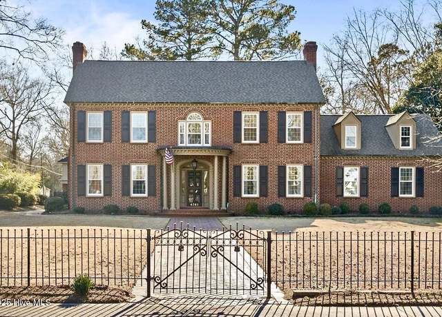 Property at 4361 West Church St, Farmville, NC 27828, 5 beds, 5.5 baths